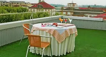 Luena וילה ורדה